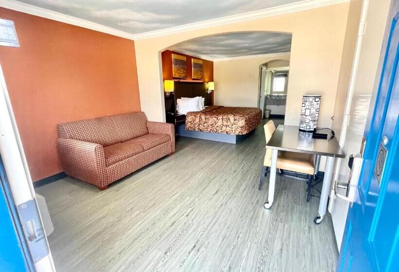 호텔 Luxury Inn Liberty