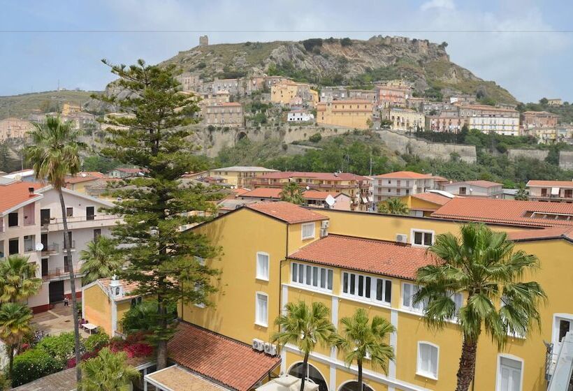 فندق Mediterraneo Palace