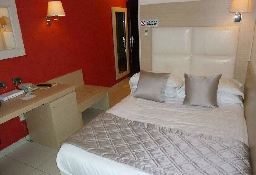 فندق Mediterraneo Palace