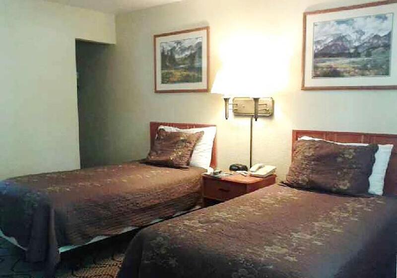 فندق Nevada City Inn