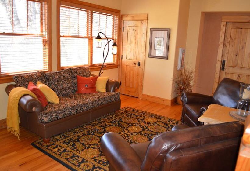 فندق Niwot Inn & Spa