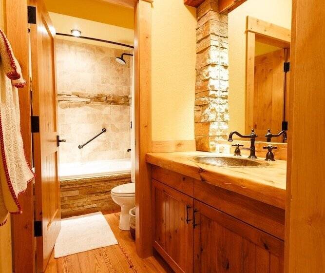 فندق Niwot Inn & Spa