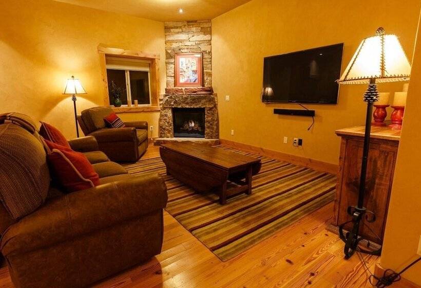 فندق Niwot Inn & Spa