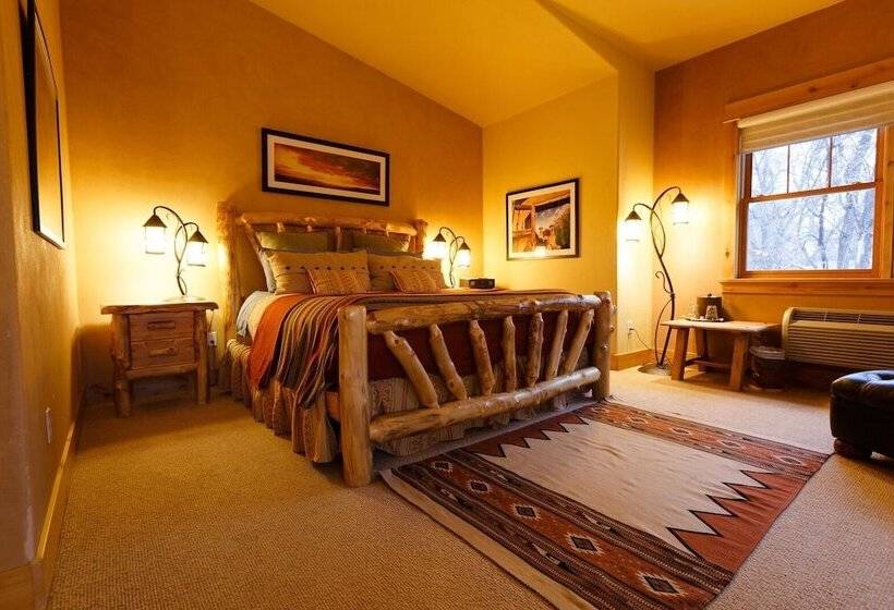 فندق Niwot Inn & Spa