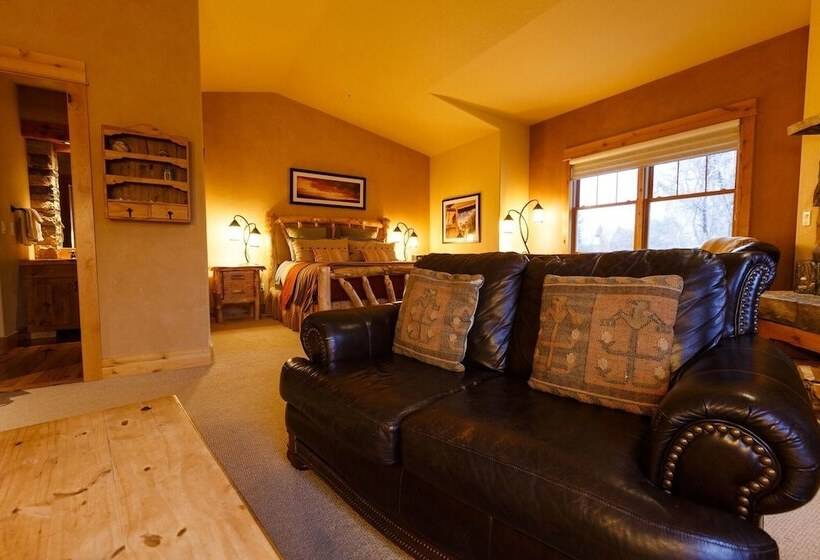 فندق Niwot Inn & Spa