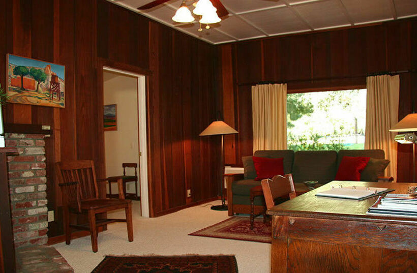 호텔 Old Crocker Inn