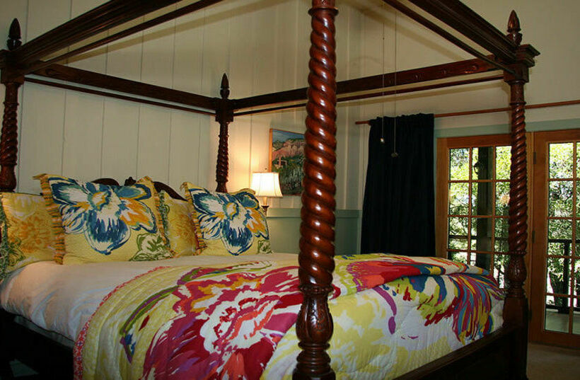 호텔 Old Crocker Inn