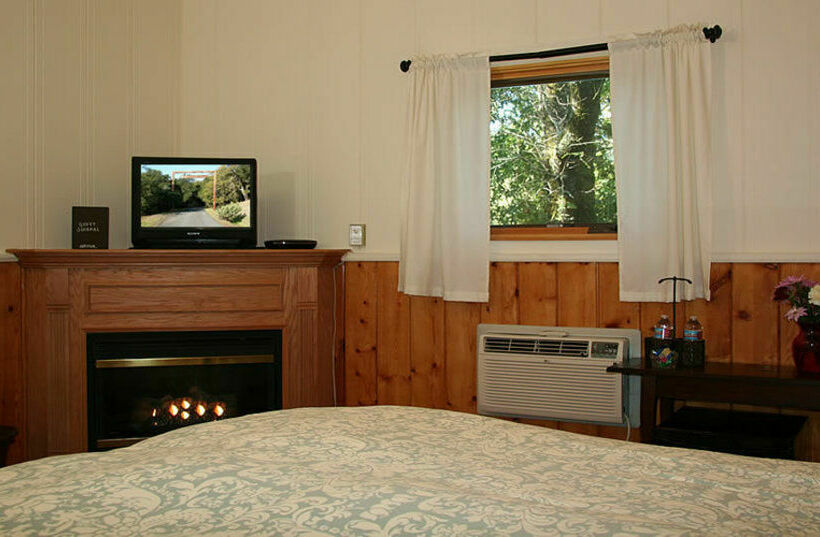 호텔 Old Crocker Inn