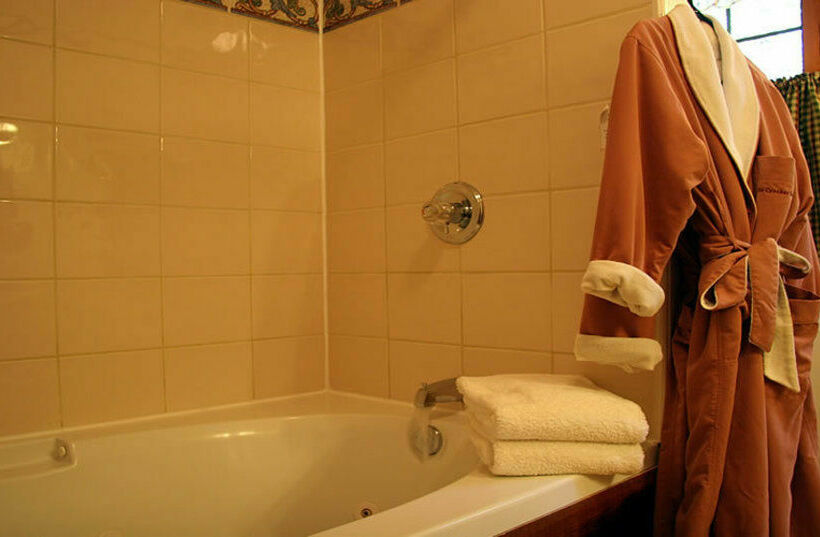 호텔 Old Crocker Inn