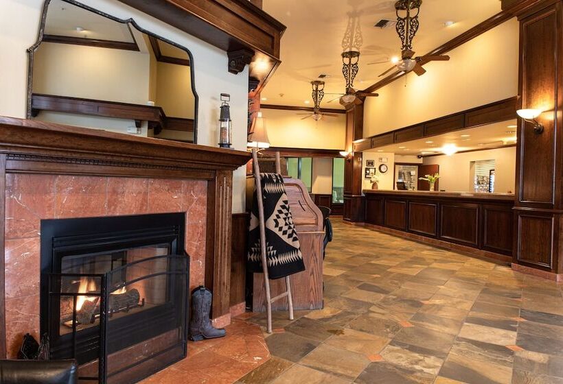 فندق Oxford Suites Pendleton