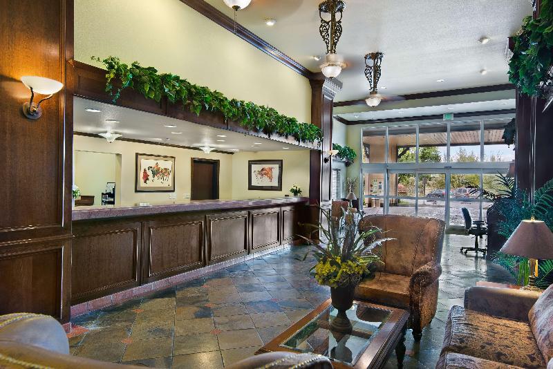 فندق Oxford Suites Pendleton