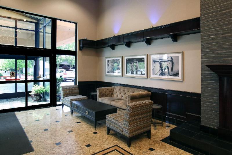 בית מלון כפרי Oxford Suites Spokane Downtown