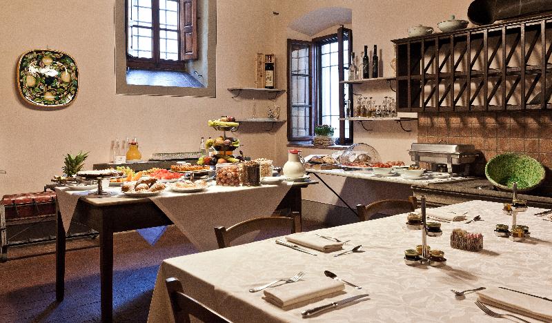 בית מלון כפרי Palazzo Leopoldo Dimora Storica & Spa