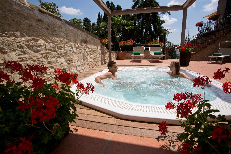 בית מלון כפרי Palazzo Leopoldo Dimora Storica & Spa