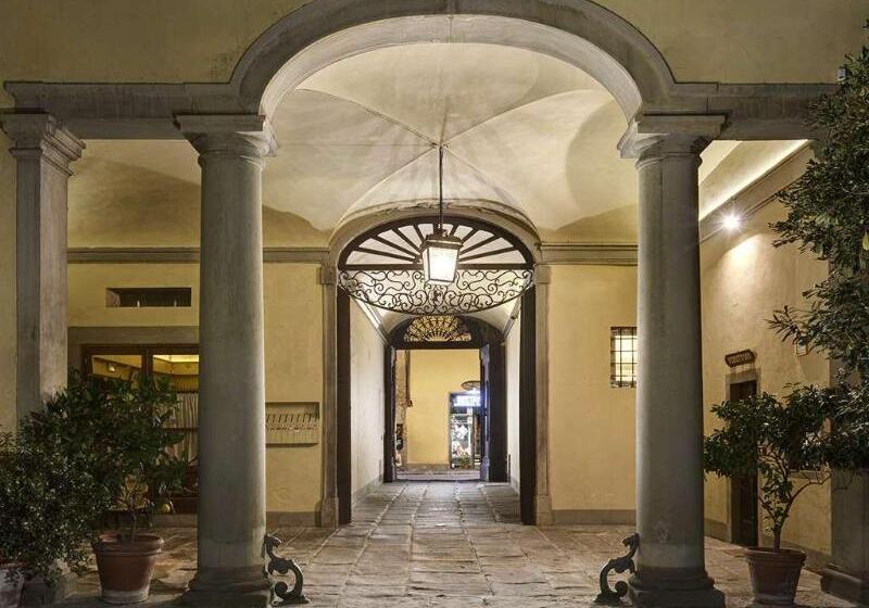 هتل Palazzo Niccolini Al Duomo Residenza D Epoca