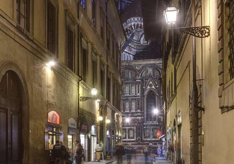 هتل Palazzo Niccolini Al Duomo Residenza D Epoca