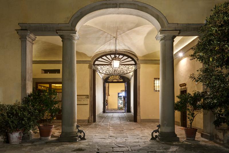 هتل Palazzo Niccolini Al Duomo Residenza D Epoca