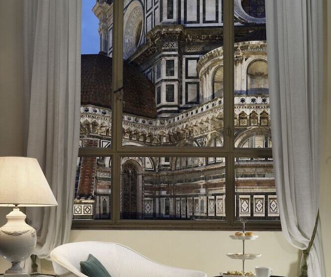 هتل Palazzo Niccolini Al Duomo Residenza D Epoca