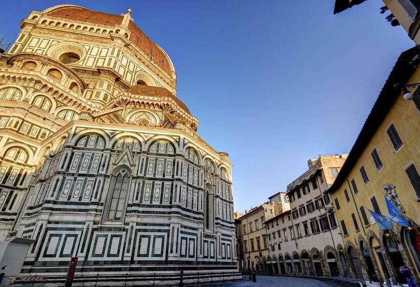 هتل Palazzo Niccolini Al Duomo Residenza D Epoca