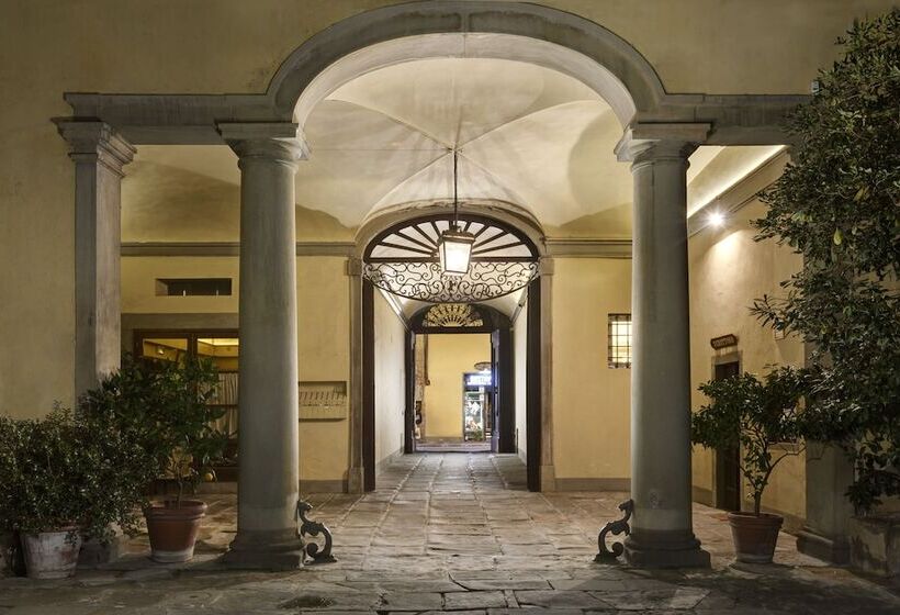 هتل Palazzo Niccolini Al Duomo Residenza D Epoca