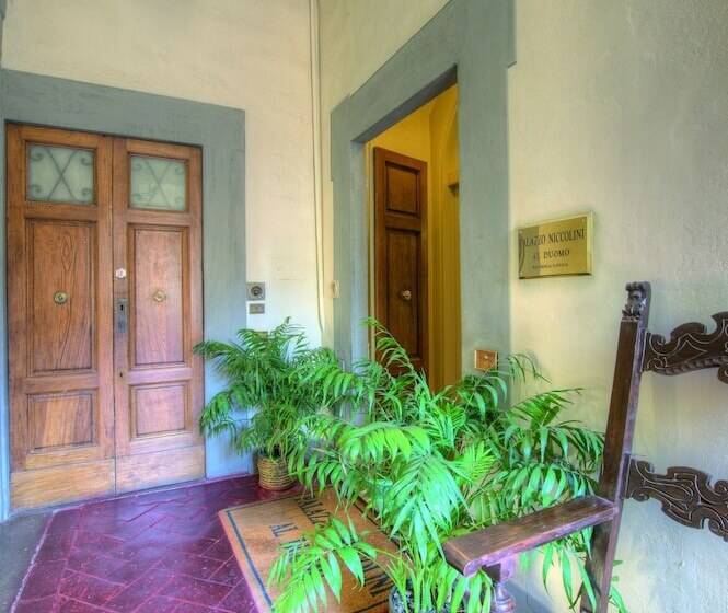 هتل Palazzo Niccolini Al Duomo Residenza D Epoca