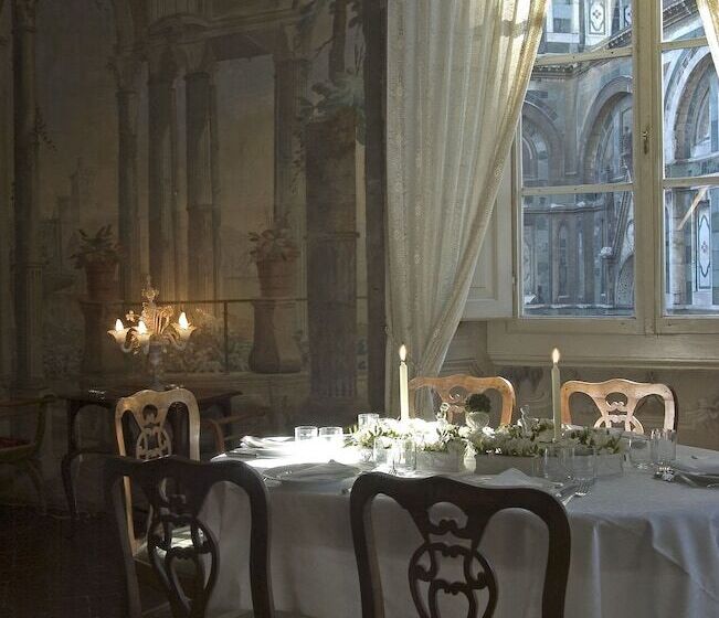 هتل Palazzo Niccolini Al Duomo Residenza D Epoca