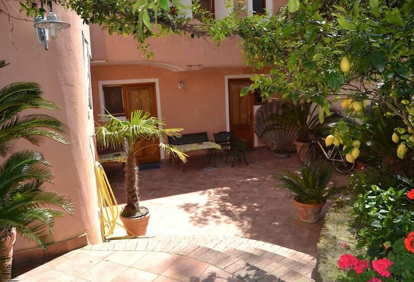 Piccolo Tirreno Hotel Residence