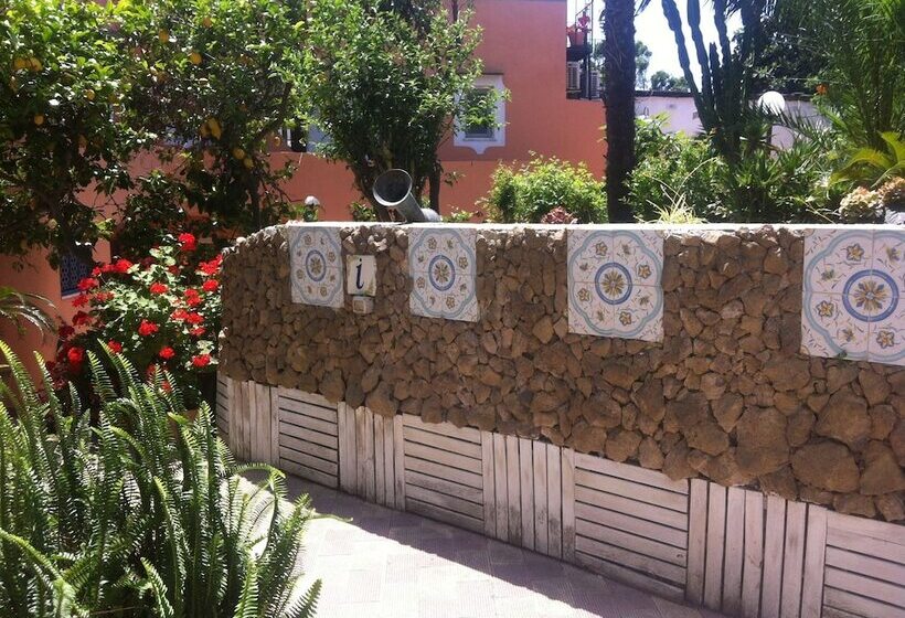 Piccolo Tirreno Hotel Residence