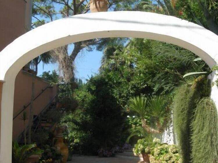 Piccolo Tirreno Hotel Residence