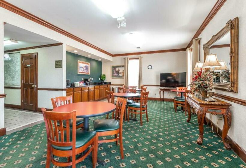 בית מלון כפרי Plantation Oaks