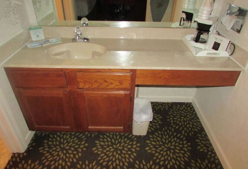 בית מלון כפרי Plantation Oaks