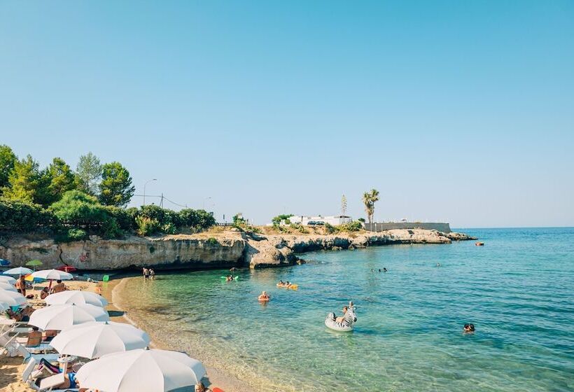 Porto Giardino, Cdshotels