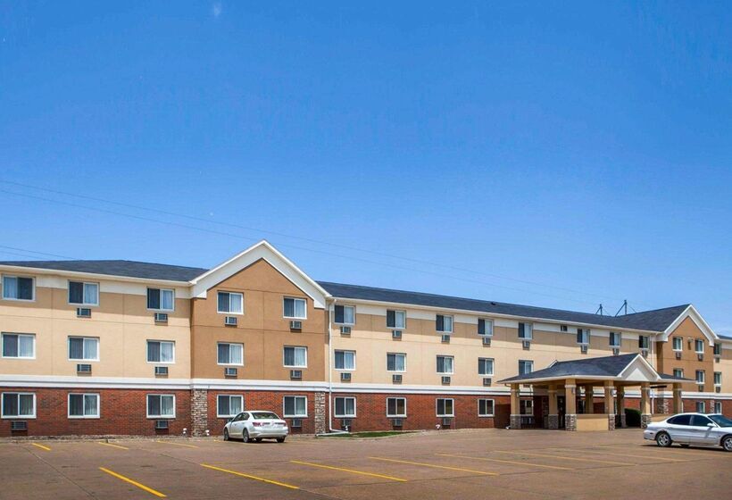 ホテル Quality Inn & Suites Davenport Near I 80
