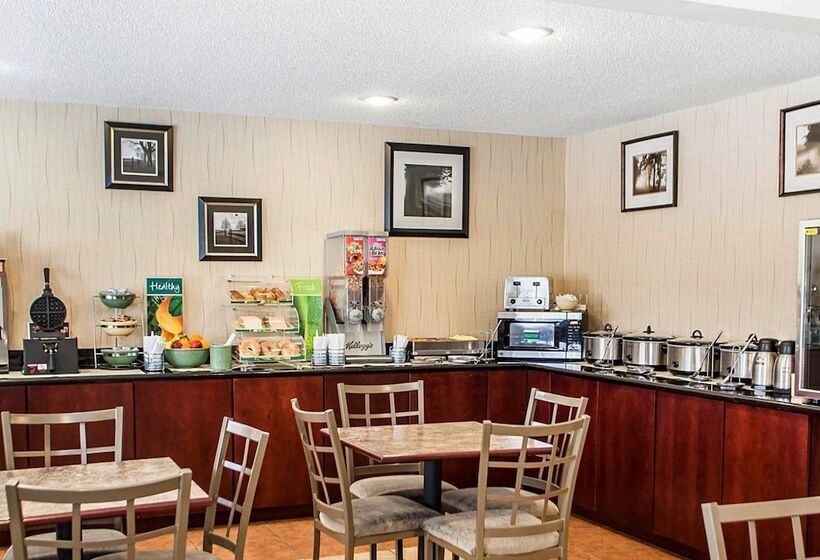 ホテル Quality Inn & Suites Davenport Near I 80