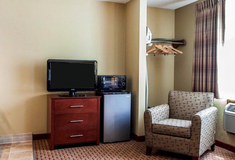 ホテル Quality Inn & Suites Davenport Near I 80