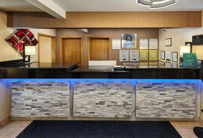 ホテル Quality Inn & Suites Davenport Near I 80