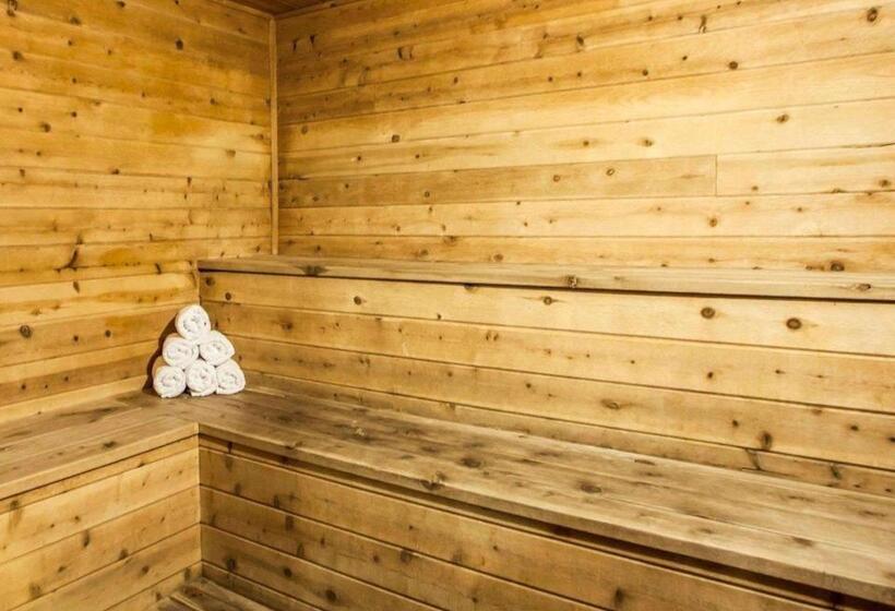 ホテル Quality Inn & Suites Davenport Near I 80