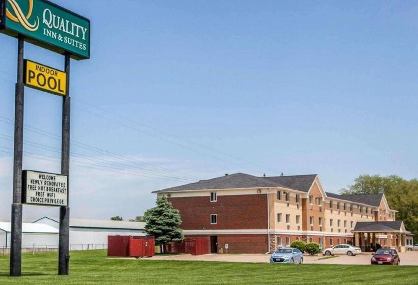 ホテル Quality Inn & Suites Davenport Near I 80