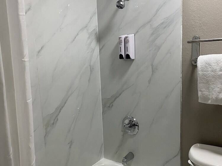 בית מלון כפרי Red Roof Inn Jacksonville, Al