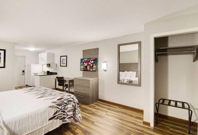 فندق Red Roof Inn & Suites Pensacola  Nas Corry