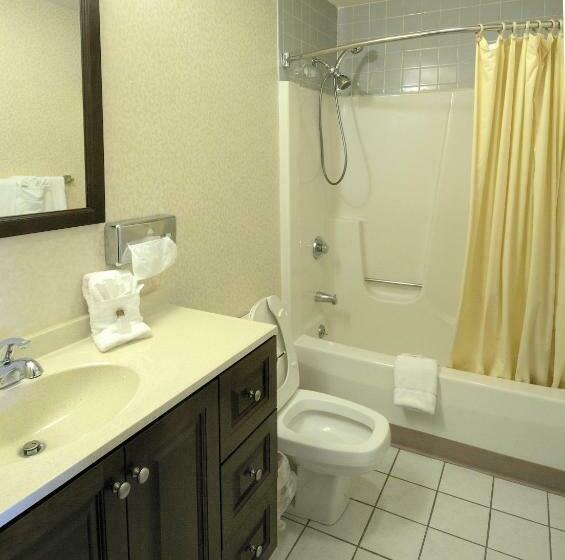 هتل Regency Inn & Suites