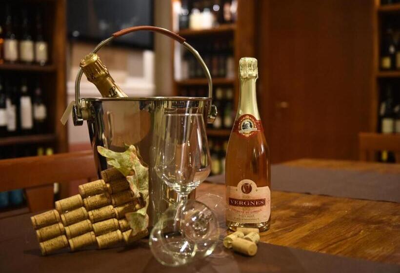 ホテル E Appartamenti La Solaria