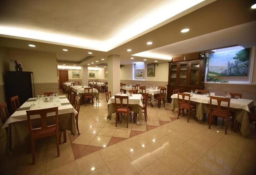 ホテル E Appartamenti La Solaria