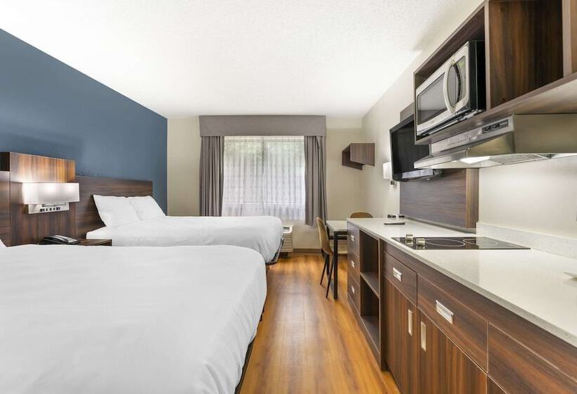 فندق Suburban Studios Lavale   Cumberland