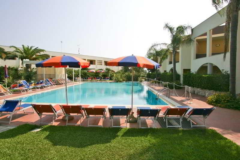 בית מלון כפרי Sairon Village