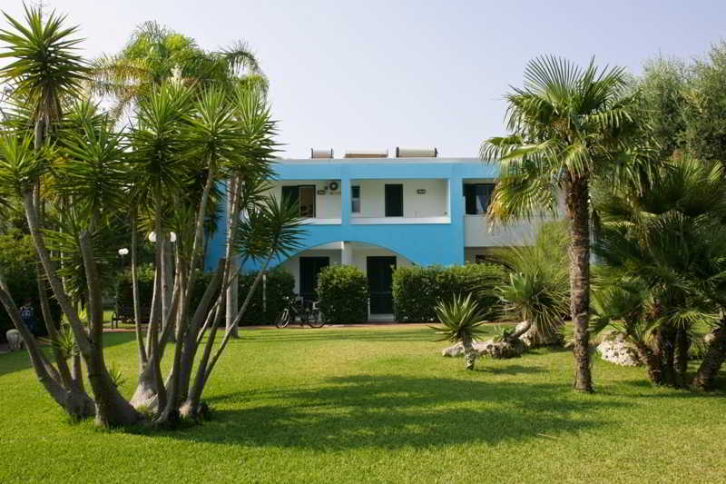 בית מלון כפרי Sairon Village