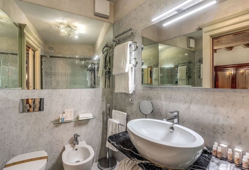 هتل Santa Marta Suites