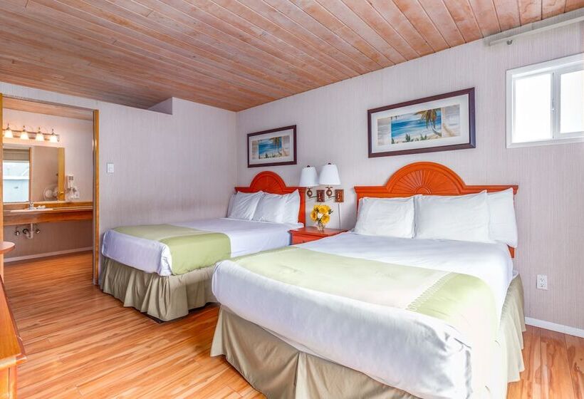 هتل Seashore Inn On The Beach Seaside