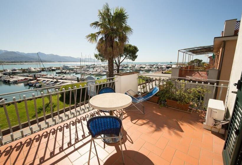 בית מלון כפרי Sette Archi