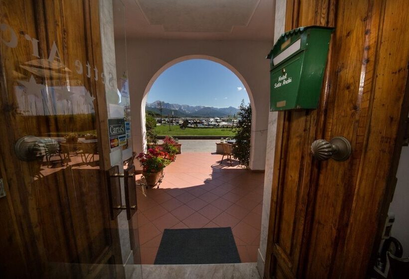 בית מלון כפרי Sette Archi